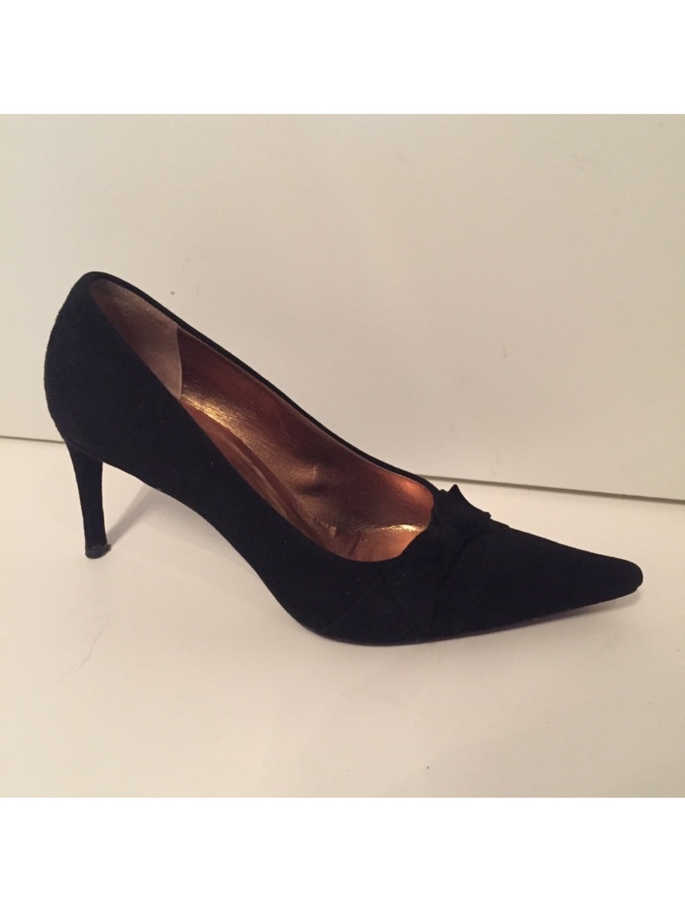 Dolce & Gabbana Black Suede Pointed-Toe Pumps with Gold Lining